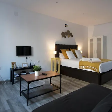 Studio Malaka, Enjoy And The Sea Apartman