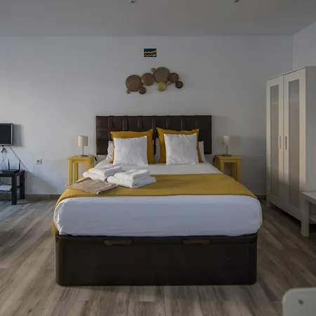 Апартаменты Studio Malaka, Enjoy And The Sea *
